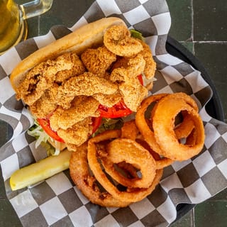 Catfish Po'Boy